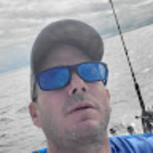 Meet your Posher, Tee